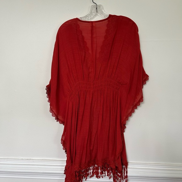 Red Lace Trim Poncho - Picture 3 of 4